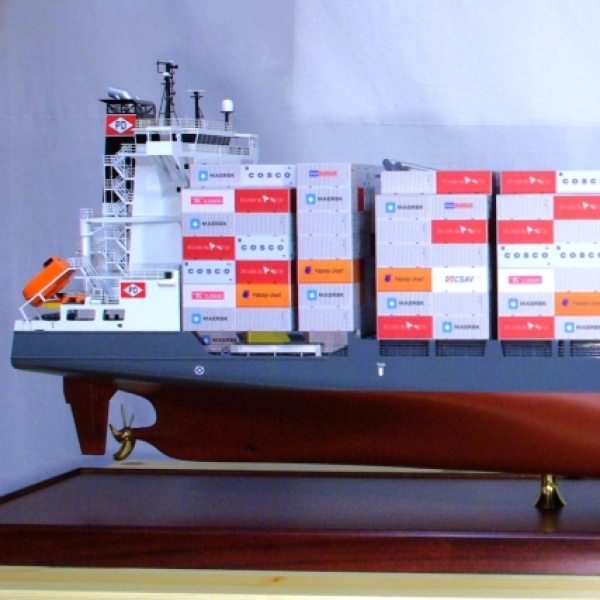 VIONA Containerschiff 067